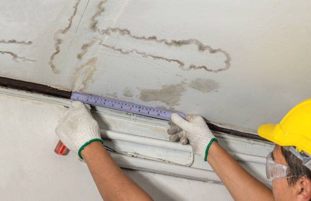 Reliable Crawl Space Water Removal contractor in McMinnville, OR by Aqua Guard Water Damage